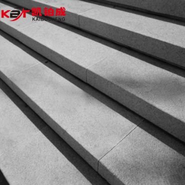 Step block shot blasting machine