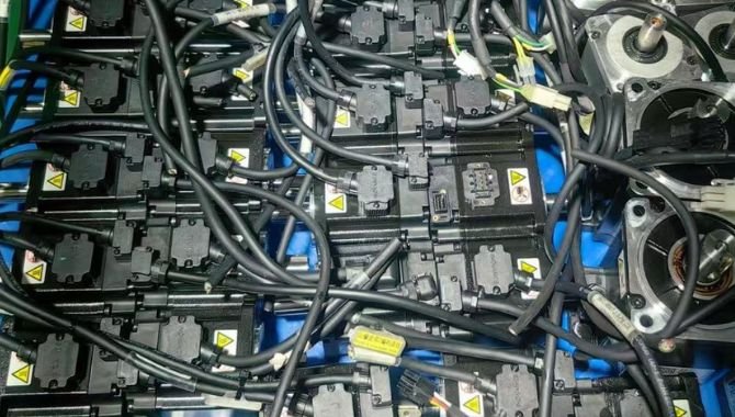 Automatic cuber stacker with Servo Motor