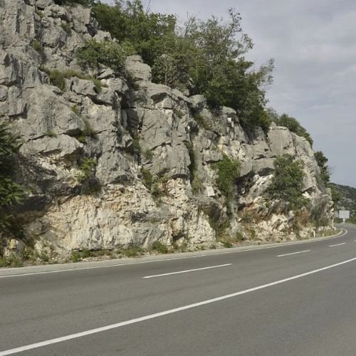 Kerbstone Installation Machine use in Mountain Area