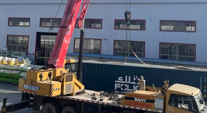 Automatic Pallet Strapping Machine Delivery