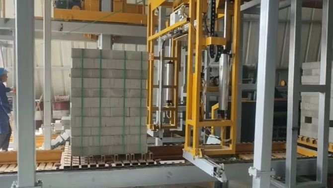 Intelligent Automatic Pallet Strapping Machine for Concrete Paver Blocks